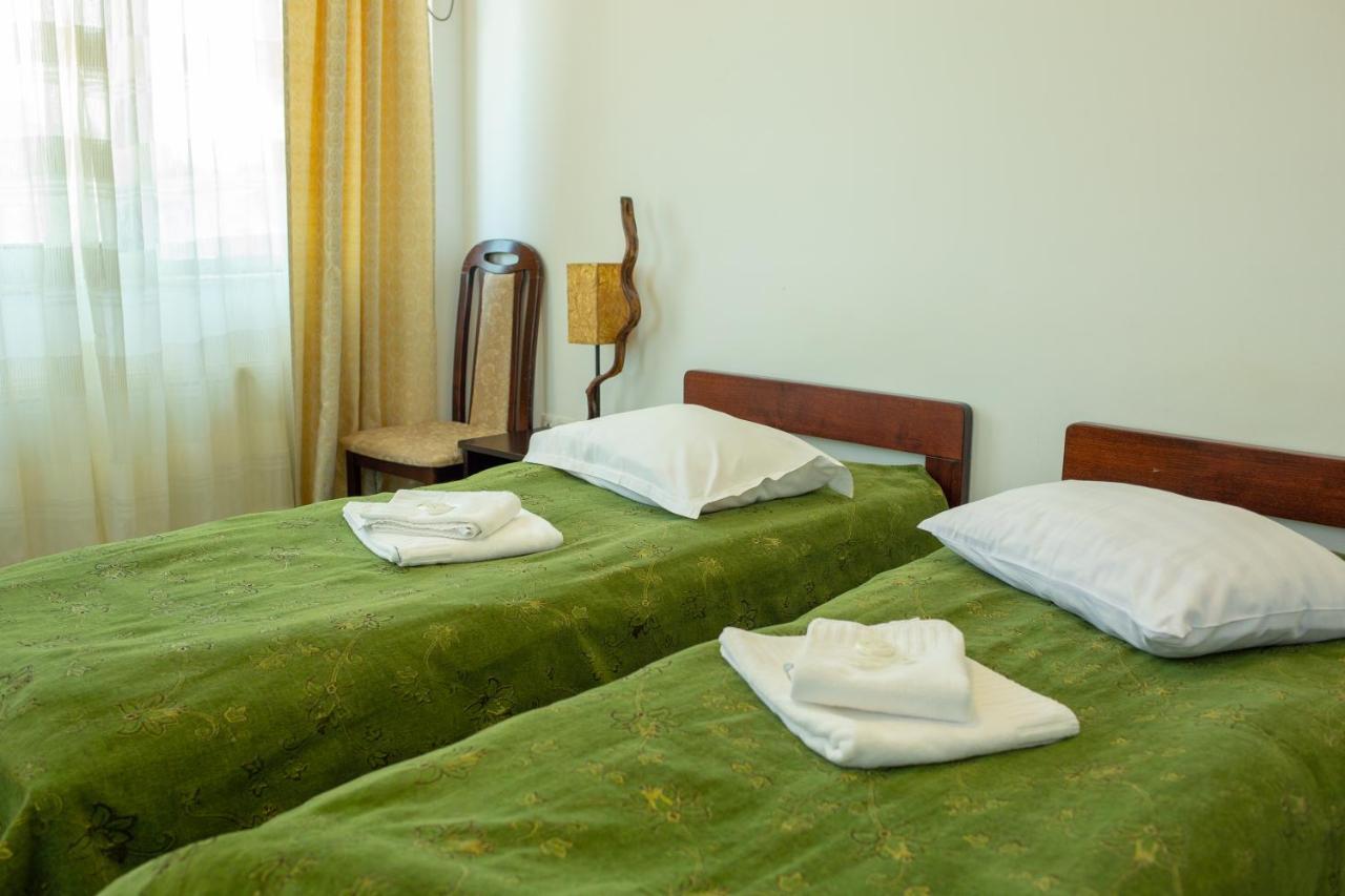 Curtea Brancoveneasca Hotel คอนสตันซา ภายนอก รูปภาพ