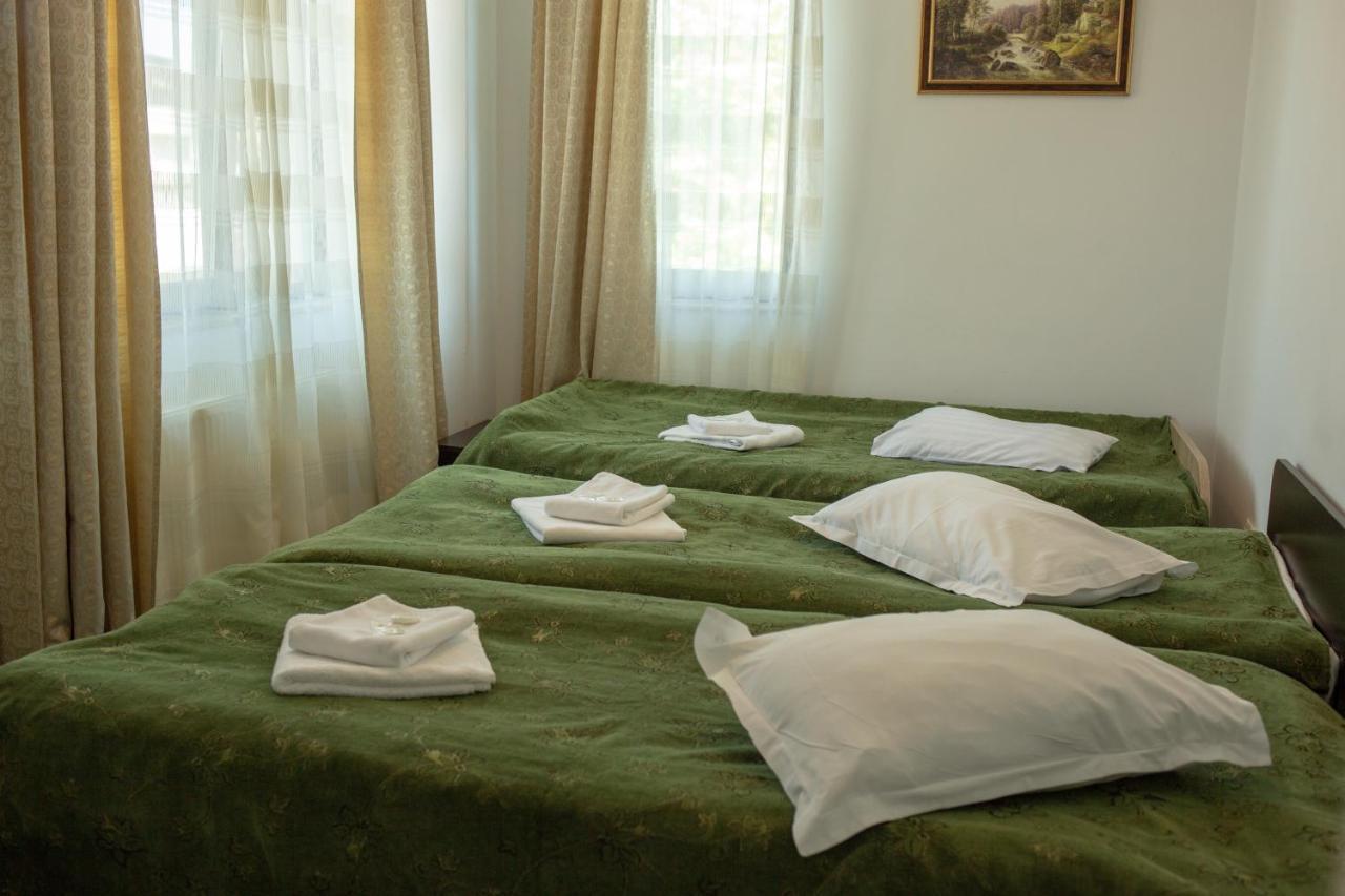 Curtea Brancoveneasca Hotel คอนสตันซา ภายนอก รูปภาพ